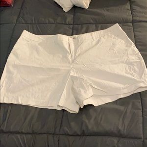 Venus white dress shorts